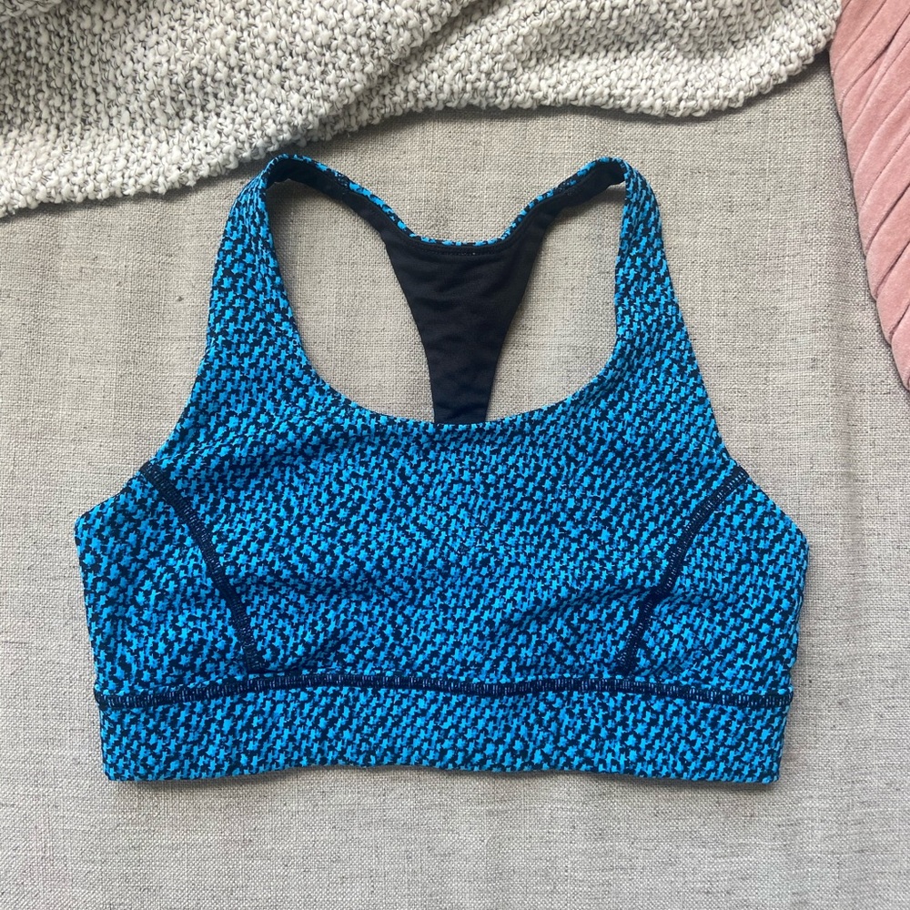 Blue Lulu lemon sports bra